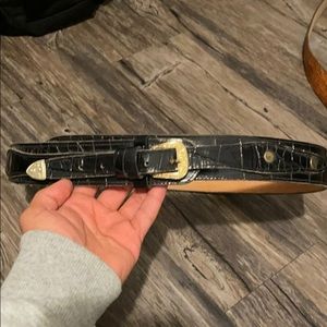 Women’s gator belt
